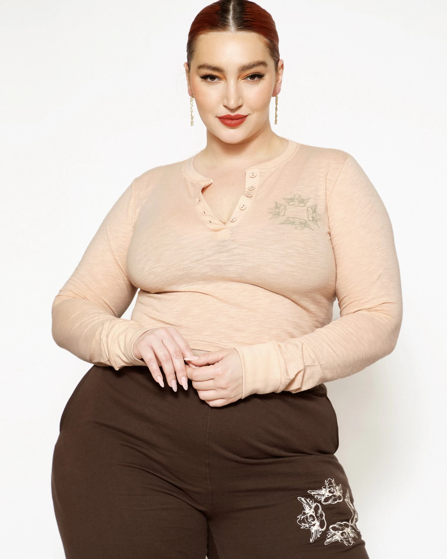 BOYS LIE X Eyes Wide Shut Crop Henley - Image 4