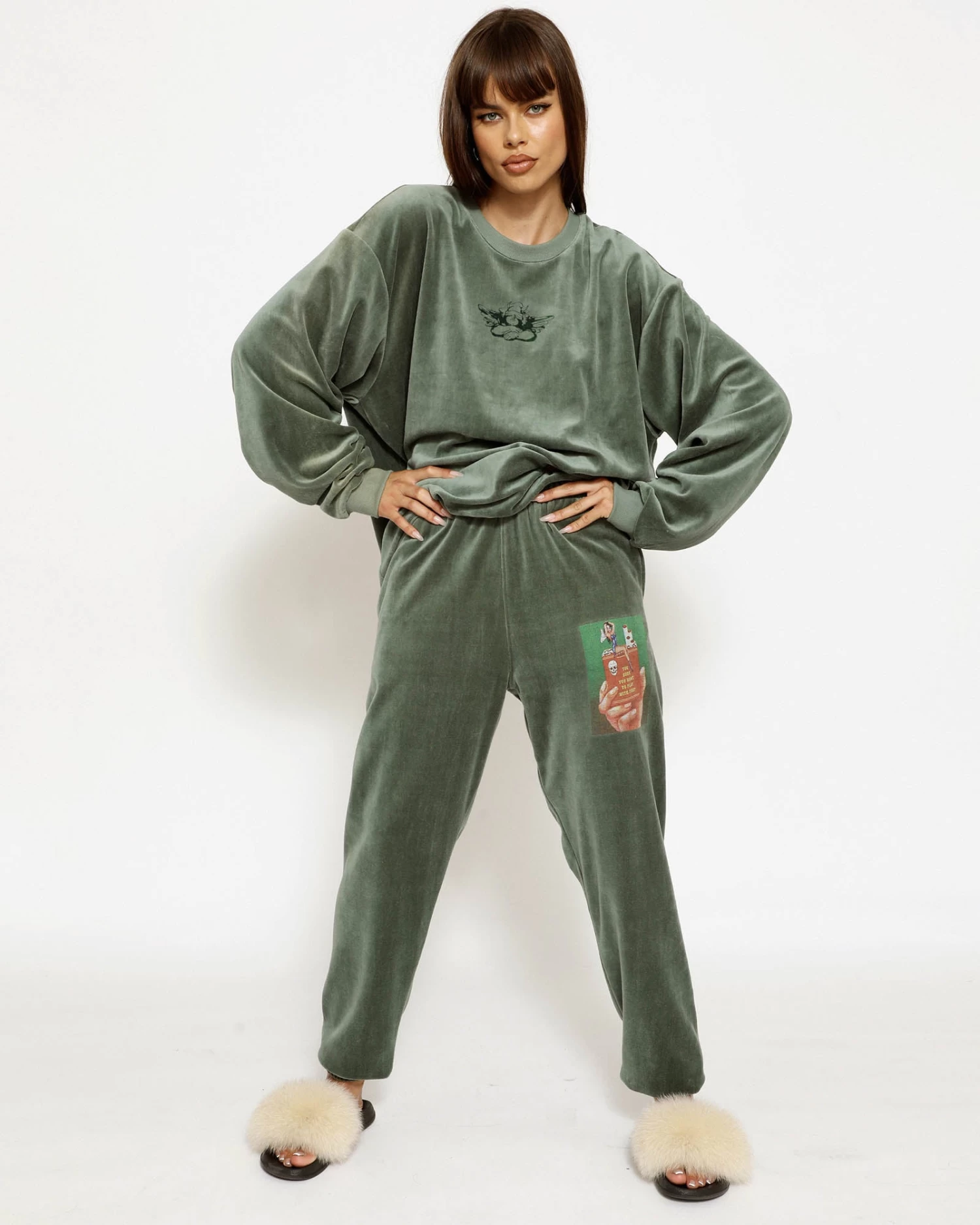 BOYS LIE X Twin Flame Velour Crewneck - Image 4